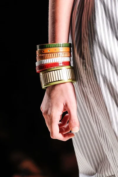 Look 36